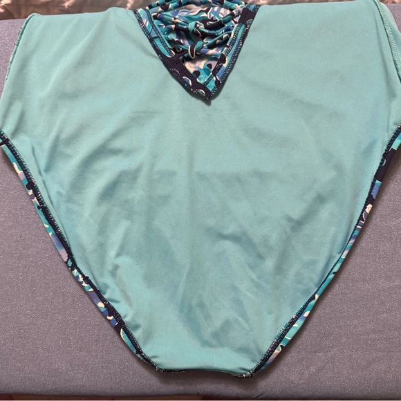 Lilly Pulitzer Womens Isle Lattice One-Piece Swimsuit size 12 - Picture 7 of 7